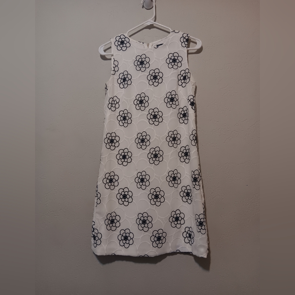 Karl Lagerfeld Paris Women White-Black Embroidered Dress Daisy Chiffon
